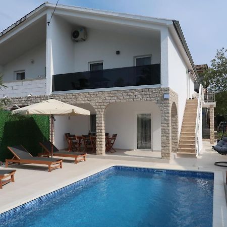 Holiday Home Domagoj - Mlk320 By Interhome 말린스카 외부 사진